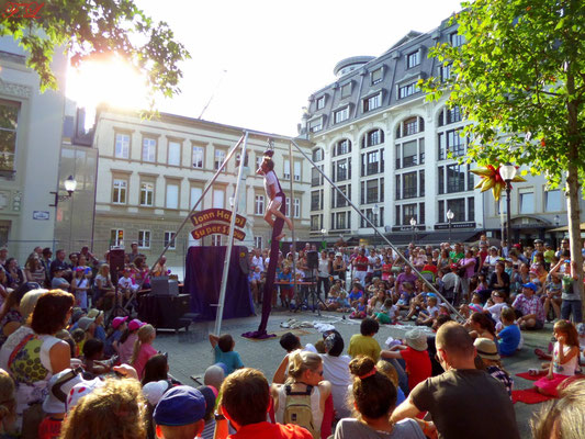 Spektakel Super Show